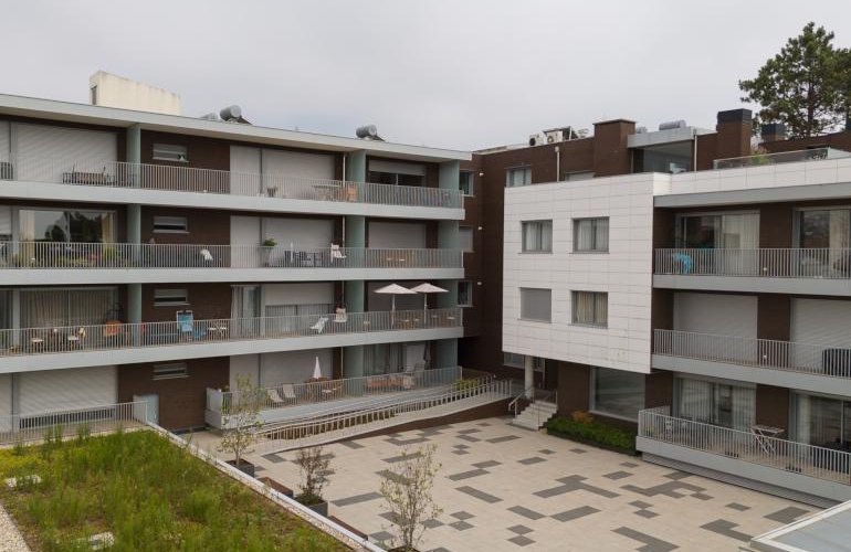 METALLIK: Especialista en Sistemas de Carpintería Metálica en Acero, Aluminio y Soluciones Cortafuego