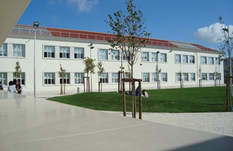 School Complex (Oeiras) 